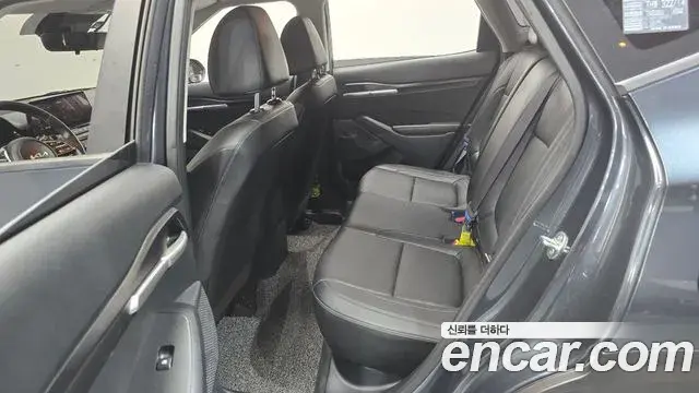 Kia Seltos 2022 — Photo 7/20
