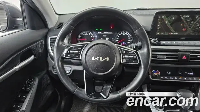 Kia Seltos 2022 — Photo 19/20