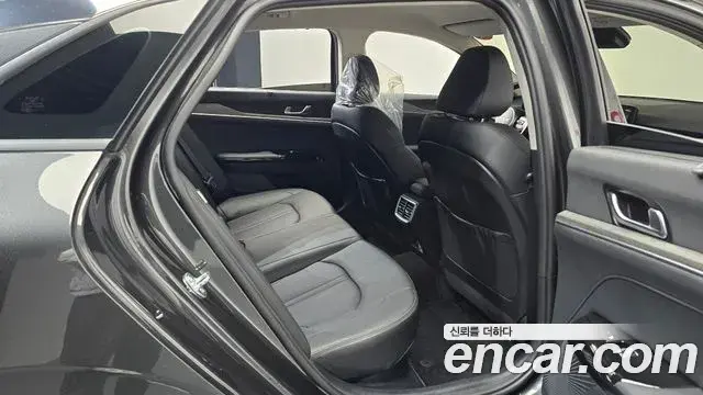 Kia K5 2025 — ფოტო 19/34