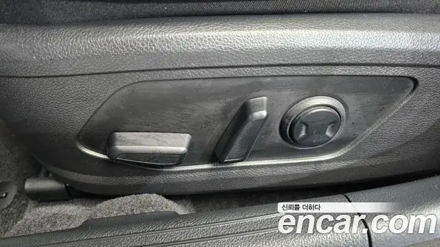 Kia K5 2025 — ფოტო 31/34