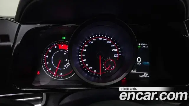 Hyundai Avante 2021 — Фото 8/20