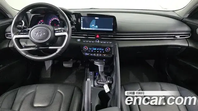 Hyundai The New Avante Hybrid 2021 — ფოტო 22/30