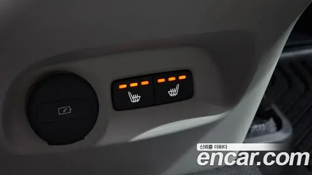 Volvo XC40 2023 — Şəkil 4/32