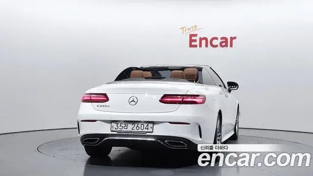 Mercedes-Benz E-Class 2018 — Фото 4/20