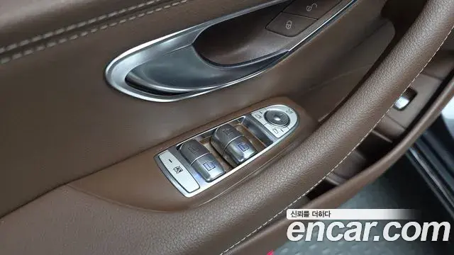 Mercedes-Benz E-Class 2018 — Şəkil 7/31