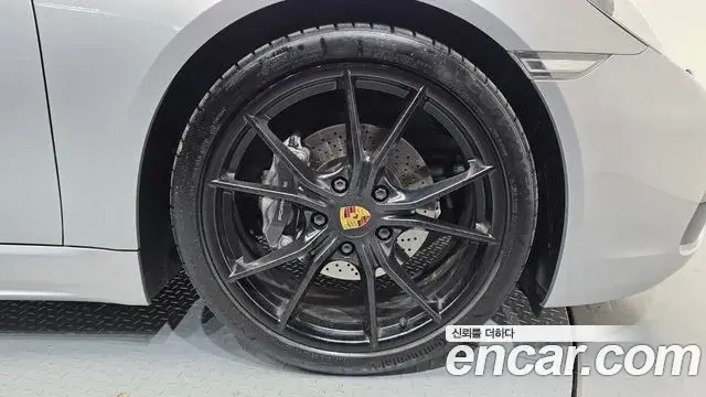Porsche 718 Cayman 2018 — ფოტო 11/30