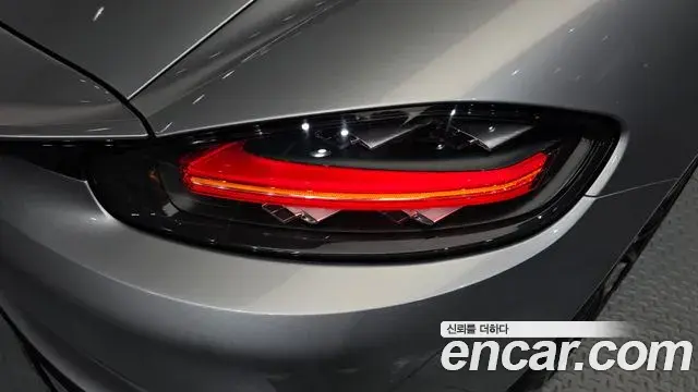 Porsche 718 Cayman 2018 — ფოტო 30/30