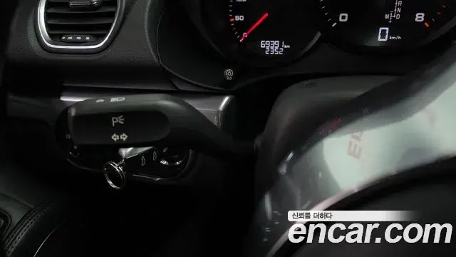 Porsche 718 Cayman 2018 — ფოტო 29/30