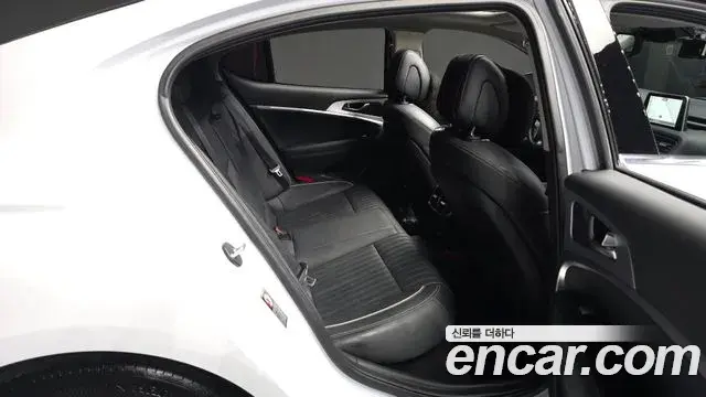 Genesis G70 2019 — Şəkil 11/20