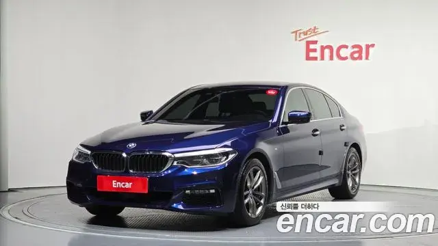 BMW 5 Series 2018 — Şəkil 14/20