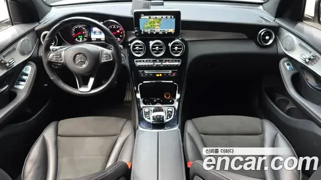 Mercedes-Benz GLC-Class 2019 — Şəkil 14/30