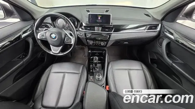 BMW X1 2022 — Фото 7/20