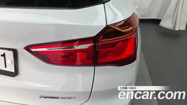 BMW X1 2022 — Şəkil 26/31
