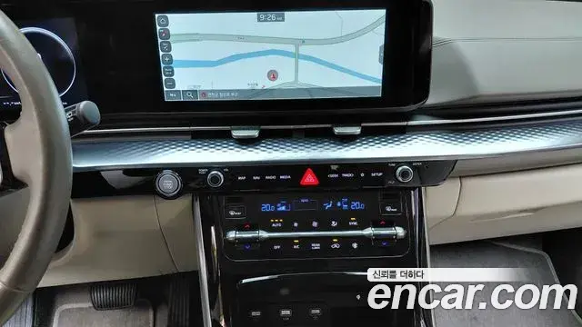 Kia Carnival 2022 — Photo 3/33