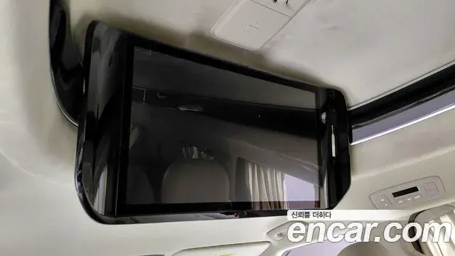 Kia Carnival 2022 — Photo 33/33