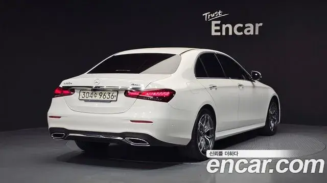 Mercedes-Benz E-Class 2020 — Фото 2/20