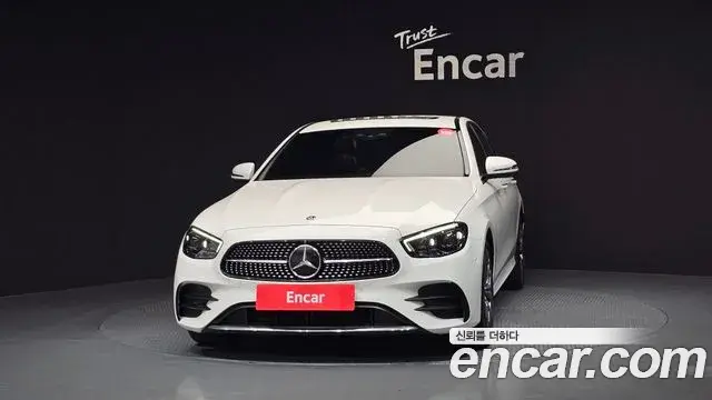 Mercedes-Benz E-Class 2020 — Фото 3/20
