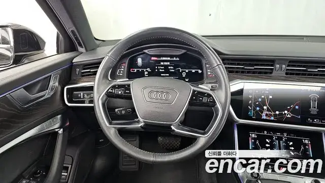 Audi A6 2021 — Şəkil 12/35