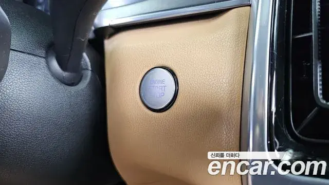 Kia Sorento 2021 — ფოტო 17/36