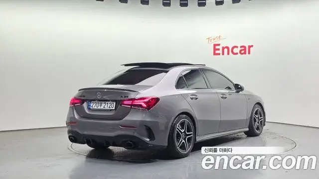 Mercedes-Benz A-Class 2022 — Şəkil 18/20