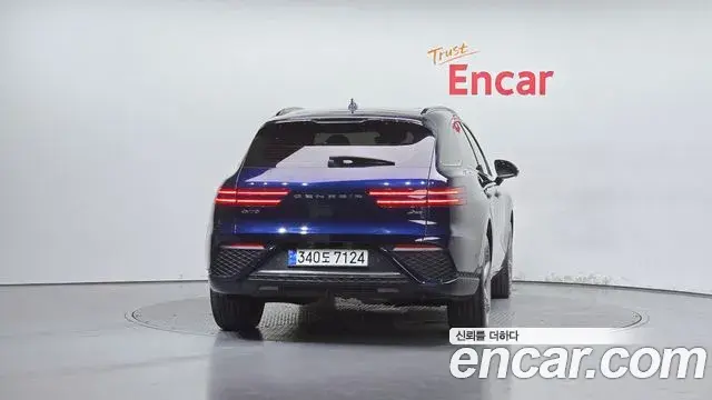 Genesis GV70 2022 — Photo 8/20