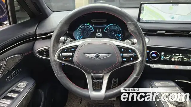 Genesis GV70 2022 — Photo 14/20