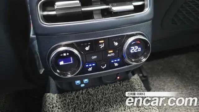 Genesis GV70 2022 — Photo 4/20