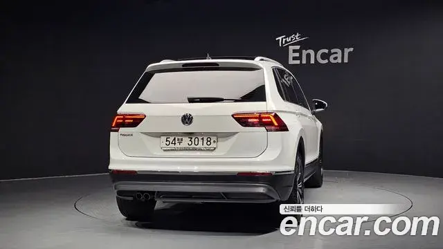Volkswagen Tiguan 2018 — Photo 20/20