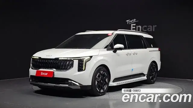 Kia Carnival 2024 — Фото 1/20