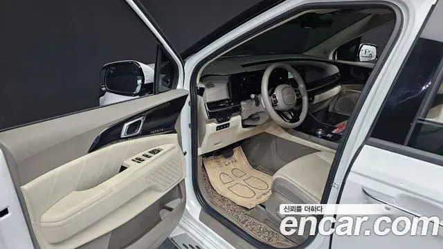 Kia Carnival 2024 — Фото 10/20