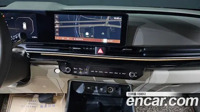 Kia Carnival 2024 — Фото 12/20