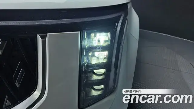 Kia Carnival 2024 — Photo 9/30