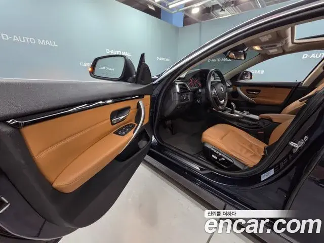 BMW 4 Series 2018 — Şəkil 13/20