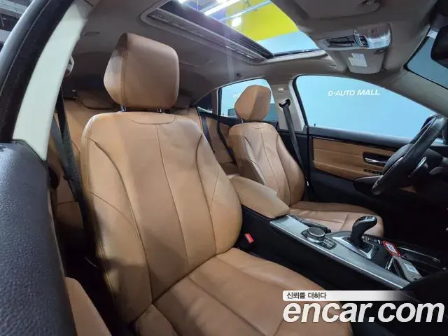 BMW 4 Series 2018 — Şəkil 10/20