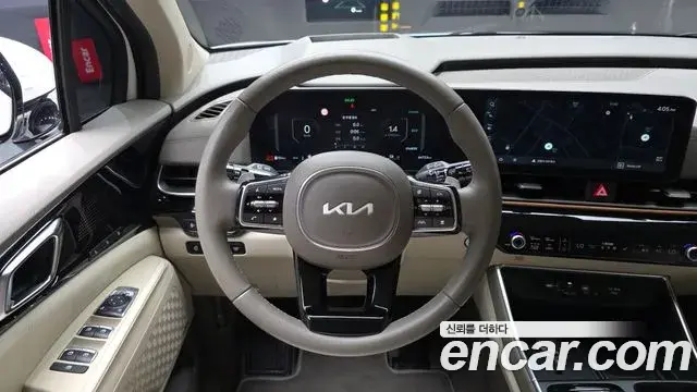 Kia Carnival 2024 — Фото 13/20
