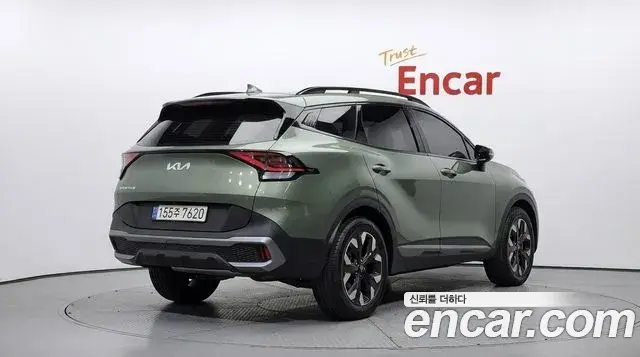 Kia Sportage 2022 — Фото 2/20