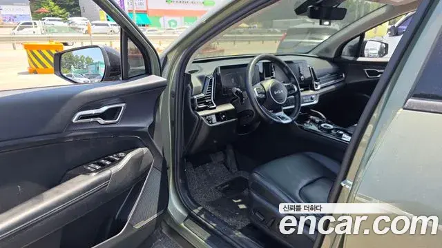 Kia Sportage 2022 — Фото 10/20