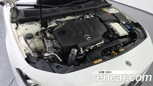 Mercedes-Benz A-Class 2021 — Şəkil 28/30
