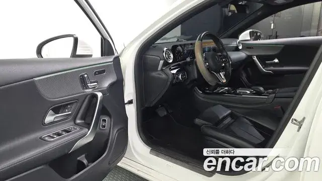 Mercedes-Benz A-Class 2021 — Şəkil 20/30