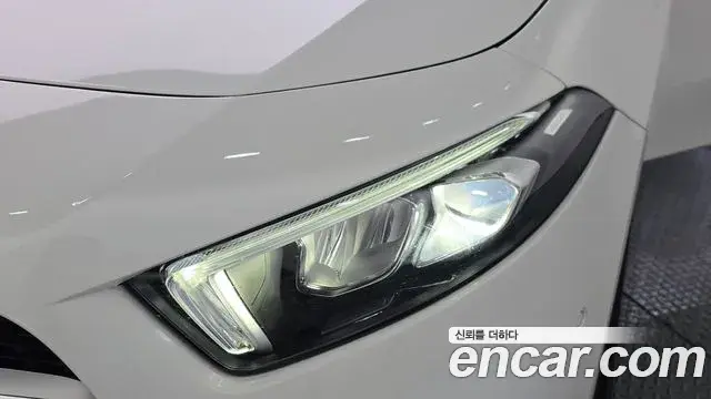 Mercedes-Benz A-Class 2021 — Şəkil 19/30