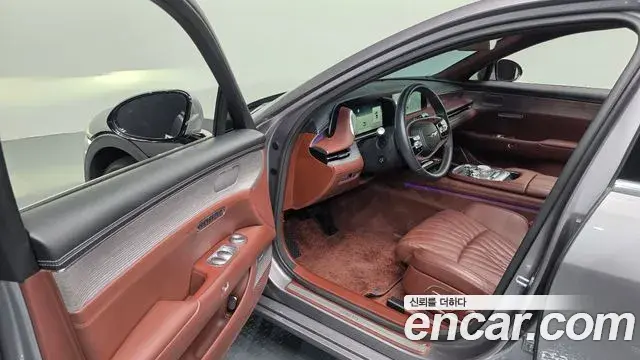 Genesis G90 2022 — Photo 18/20