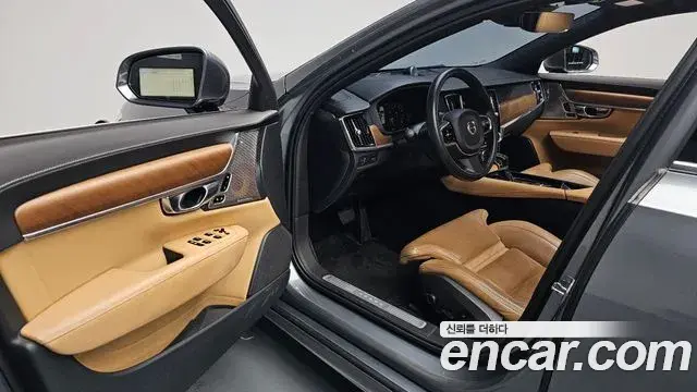 Volvo S90 2019 — Şəkil 15/34
