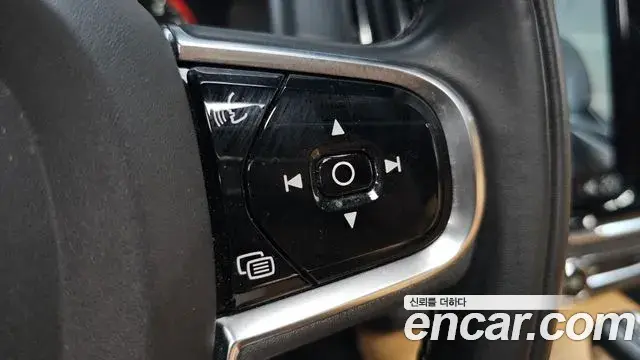Volvo S90 2019 — Şəkil 11/34