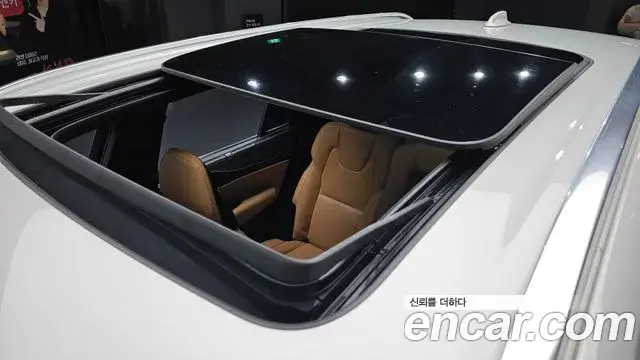 Volvo XC90 2022 — ფოტო 21/41