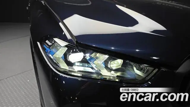 BMW X5 2025 — ფოტო 25/35