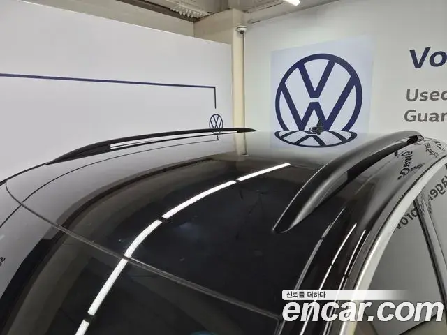 Volkswagen T-Roc 2021 — Photo 3/20