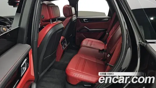 Porsche Cayenne 2020 — Şəkil 12/30