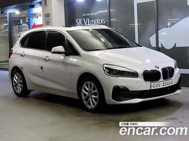 BMW 2 Series Active Tourer 2019 — Photo 12/19