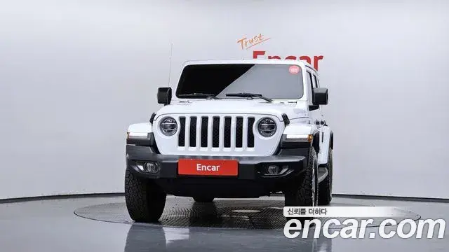 Jeep Wrangler 2018 — Şəkil 10/20