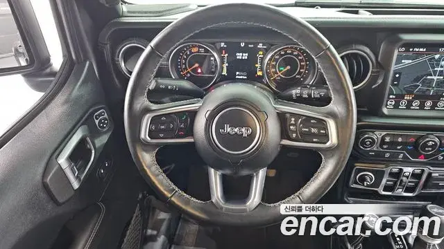 Jeep Wrangler 2019 — Фото 13/20